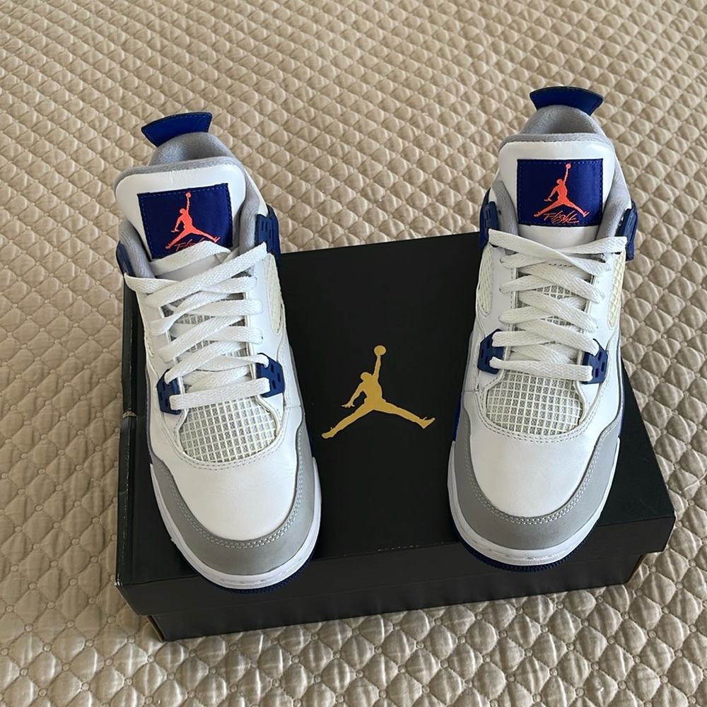 Big kid air jordan 4 retro GG size 6.5